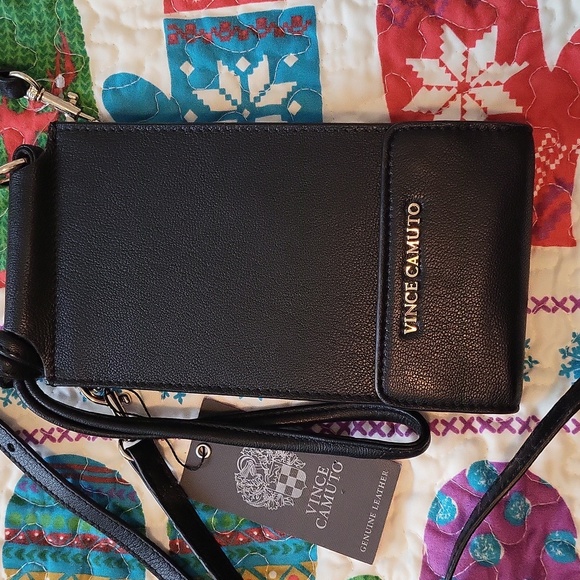 Vince Camuto Wallet - Picture 4 of 17